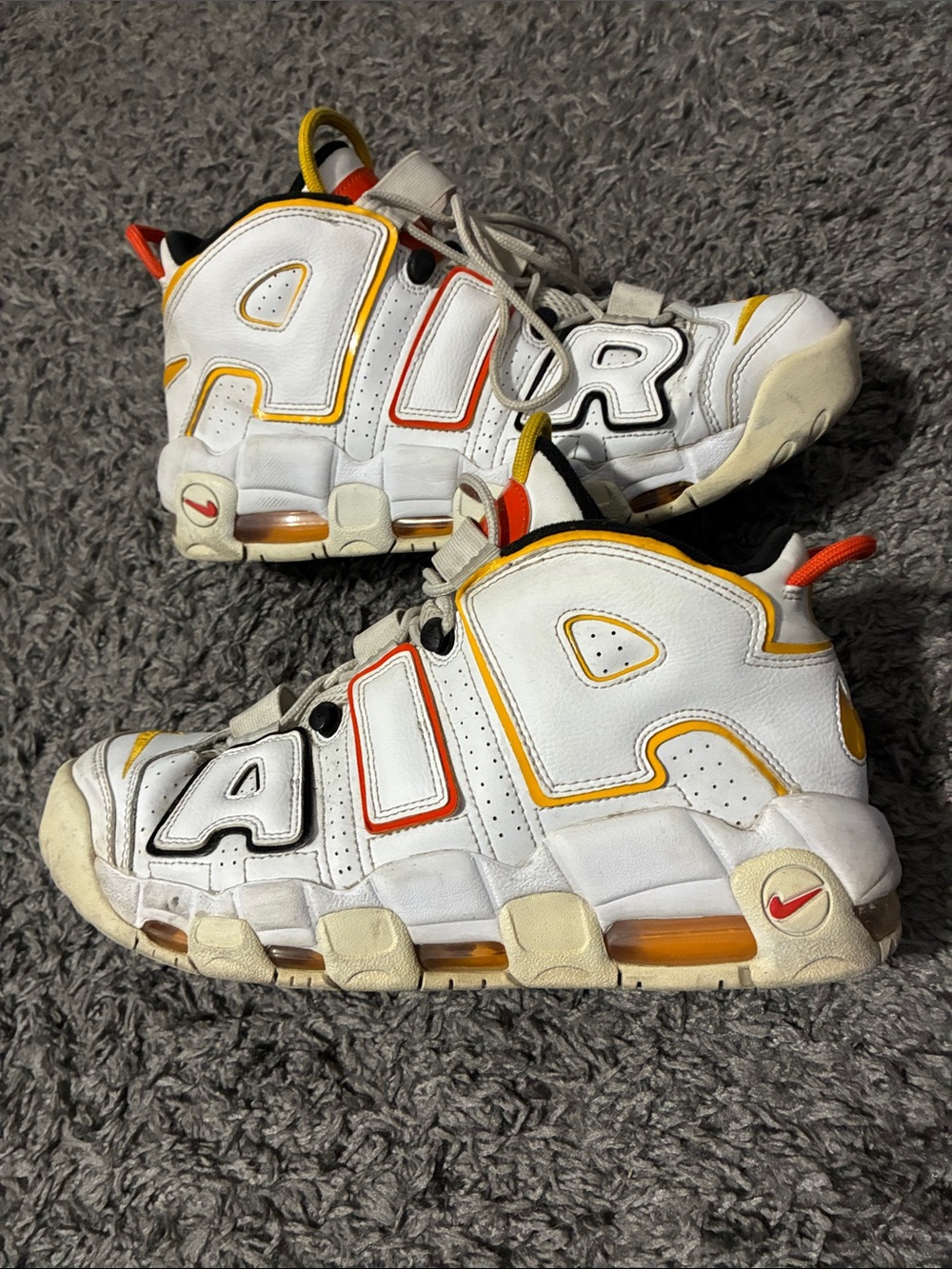Nike air uptempo raygun